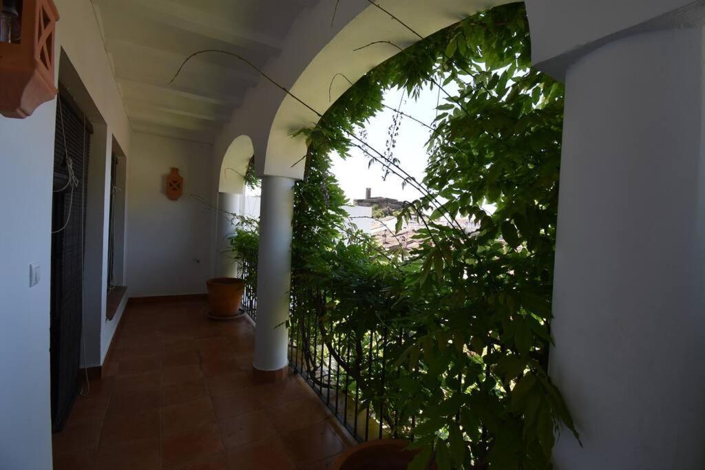 Casa Rural Almonaster La Real, Marques De Robledal Bagian luar foto